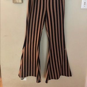 Bell bottom, flare pants